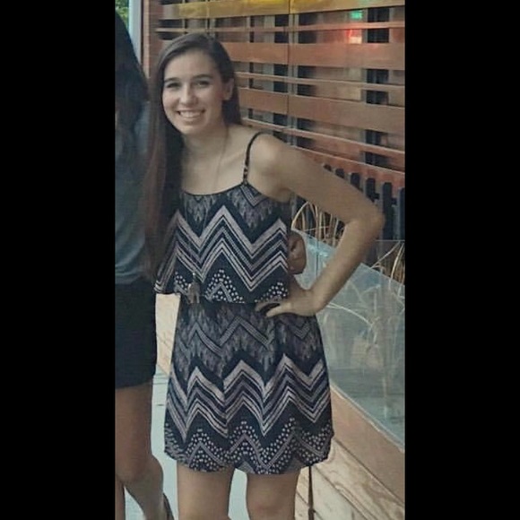 rue21 Sleveless Dress - Picture 2 of 5